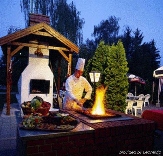 Hotel Nagyerdo 데브레첸 레스토랑 사진