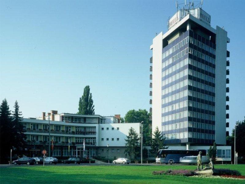 Hotel Nagyerdo 데브레첸 외부 사진